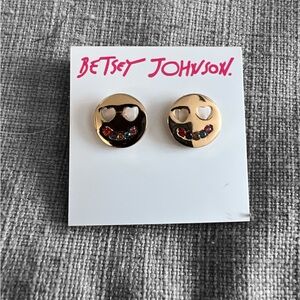 Betsey Johnson Gold Minimalist Earrings NWT Emojis-021